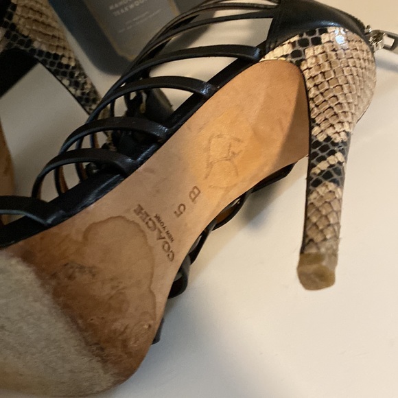 Coach heels. Black with snake skin heel - Picture 5 of 5